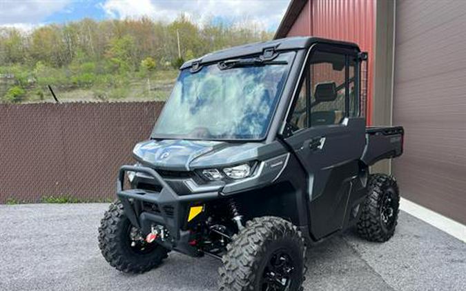 2024 Can-Am Defender Limited