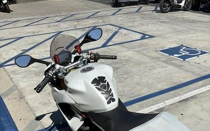 2023 Ducati SuperSport 950 S Arctic White