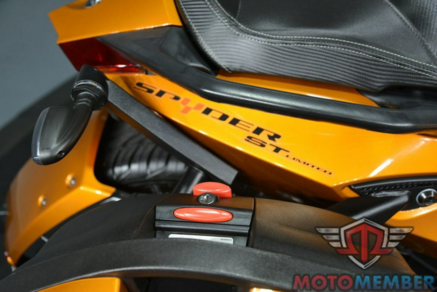 2014 Can-Am Spyder ST Limited SE5