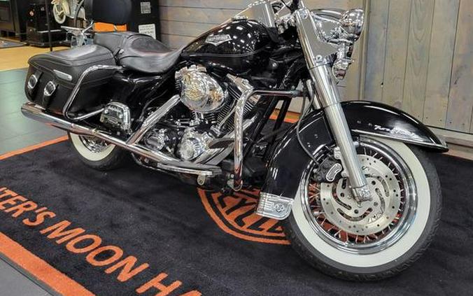 2006 Harley-Davidson® FLHRCI - Road King® Classic