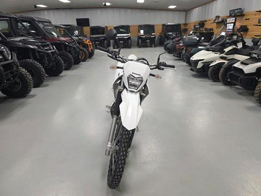 2026 Kawasaki KLX®230 S ABS