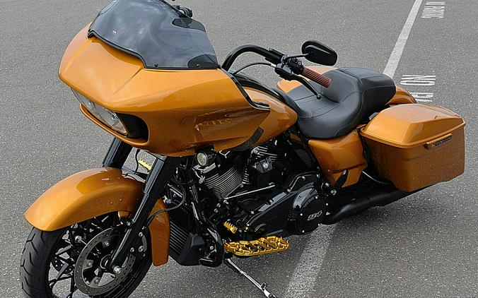 2023 Harley-Davidson Road Glide Special Review [120th Edition]