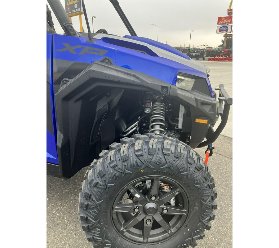 2024 Polaris Industries GENERAL XP 4 1000 ULTIMATE POLARIS BLUE