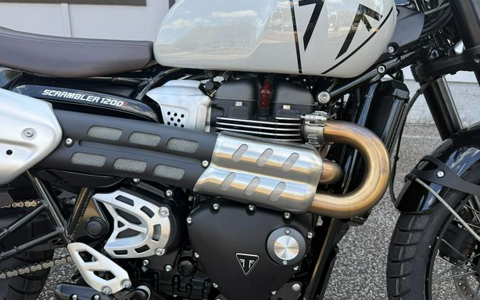 2025 Triumph Scrambler 1200 X