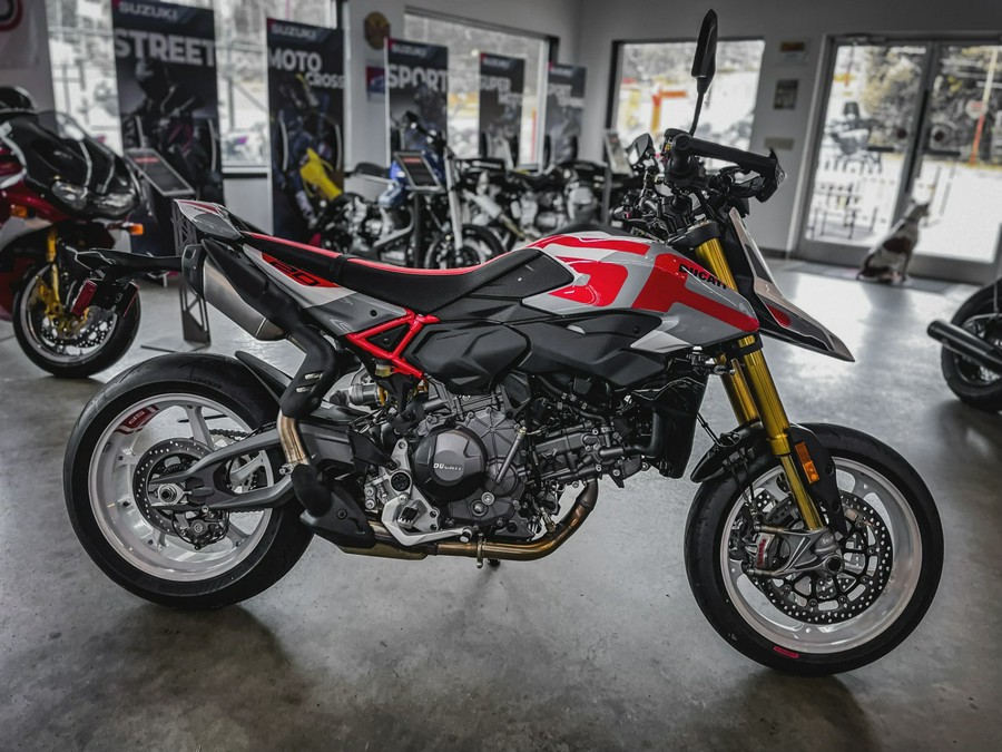 2026 DUCATI HYPERMOTARD V2 SP