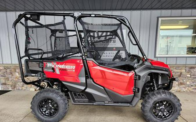2025 Honda Pioneer 1000-5 Deluxe