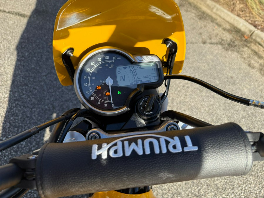 2026 Triumph Scrambler 400 XC