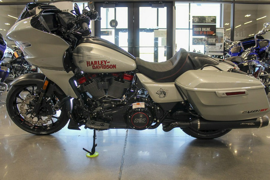 2025 Harley-Davidson FLTRXSTSE - CVO Road Glide ST