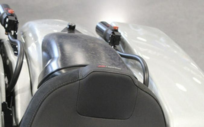 2025 Harley-Davidson FLTRXSTSE - CVO Road Glide ST