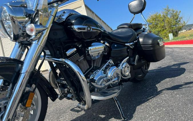 2013 Yamaha Roadliner S