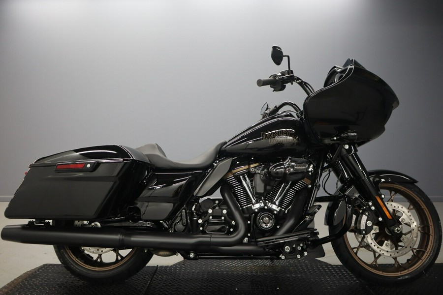 2023 Harley-Davidson Road Glide ST