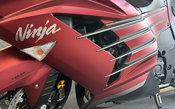 2025 Kawasaki Ninja® ZX™-14R ABS