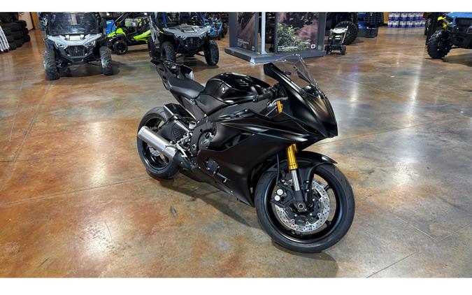 2026 YZF-R6 RACE - Yamaha