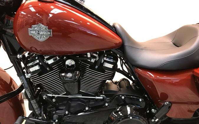 2024 Harley-Davidson Road King Special Red Rock FLHRXS