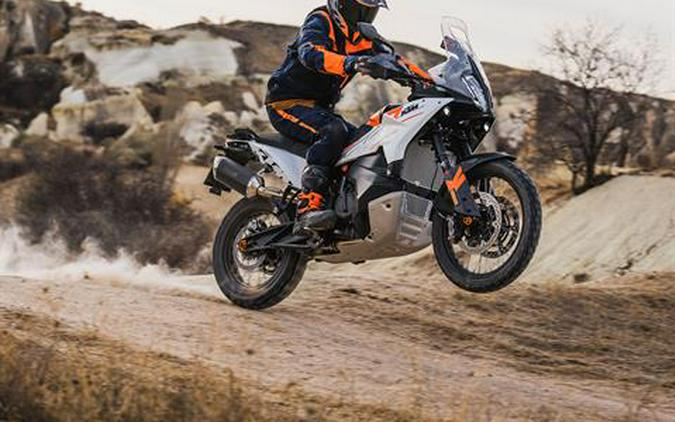 2024 KTM 790 Adventure