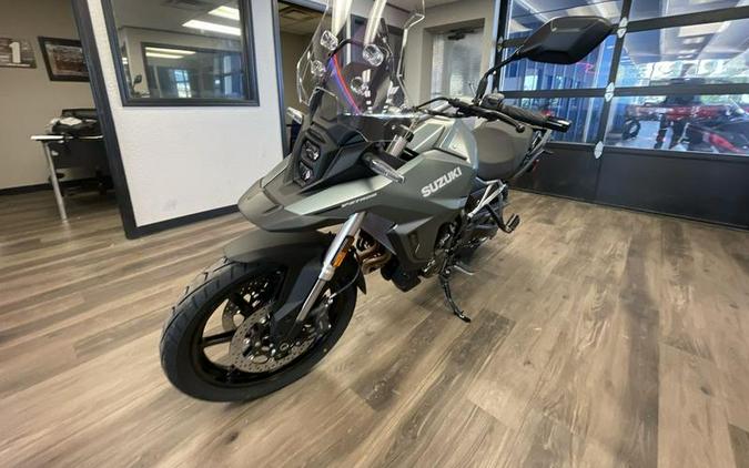 2024 Suzuki V-Strom 800