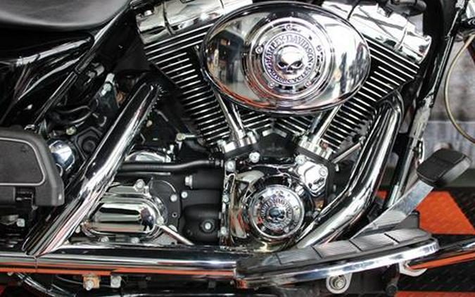 2003 Harley-Davidson FLHRCI Road King® Classic