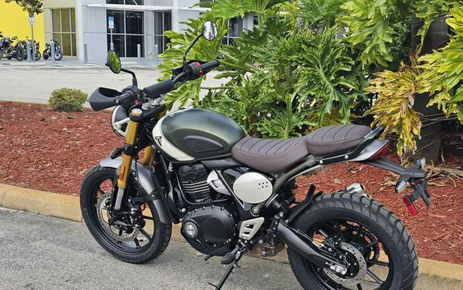 2025 TRIUMPH Scrambler 400 X Matte Khaki Green / Fusion White