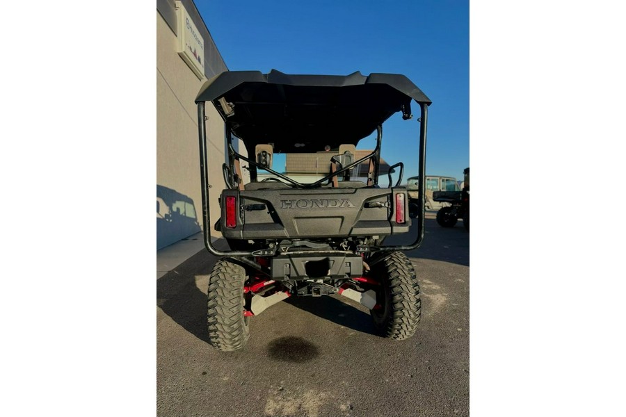 2018 Honda Pioneer 1000-5 LE
