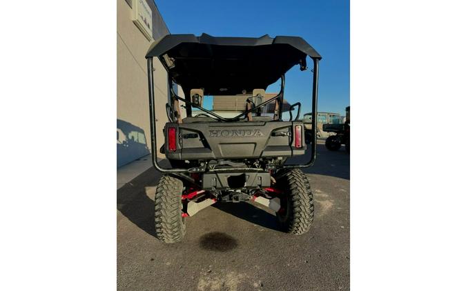 2018 Honda Pioneer 1000-5 LE