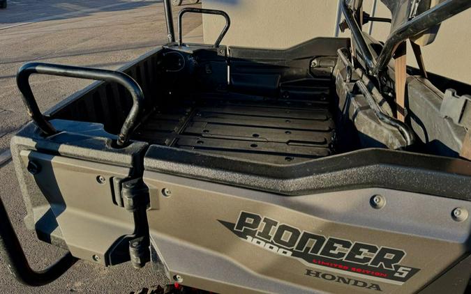 2018 Honda Pioneer 1000-5 LE