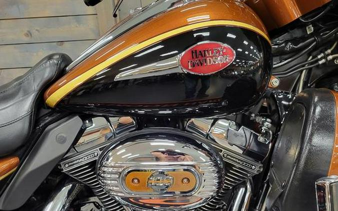 2008 Harley-Davidson® FLHTCUSE3 - CVO™ Ultra Classic® Screamin' Eagle® Anniversary Electra Glide®