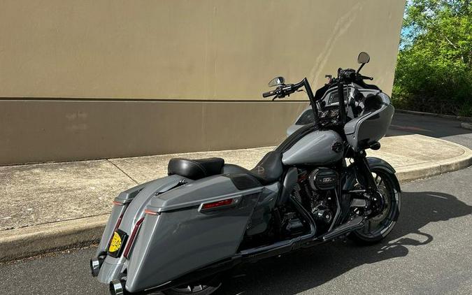 2018 Harley-Davidson® FLTRXSE - CVO™ Road Glide®