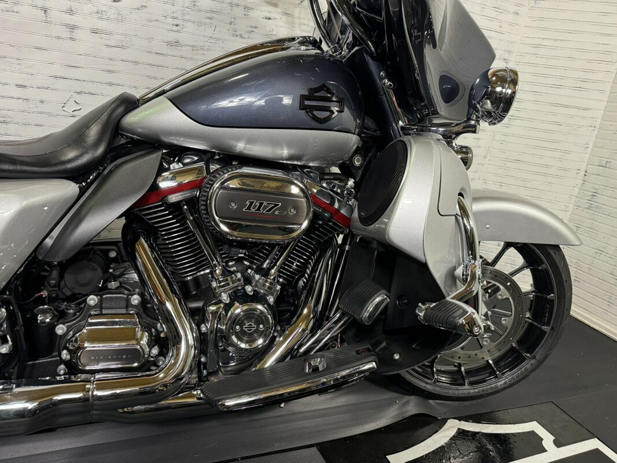 2019 Harley-Davidson CVO Street Glide