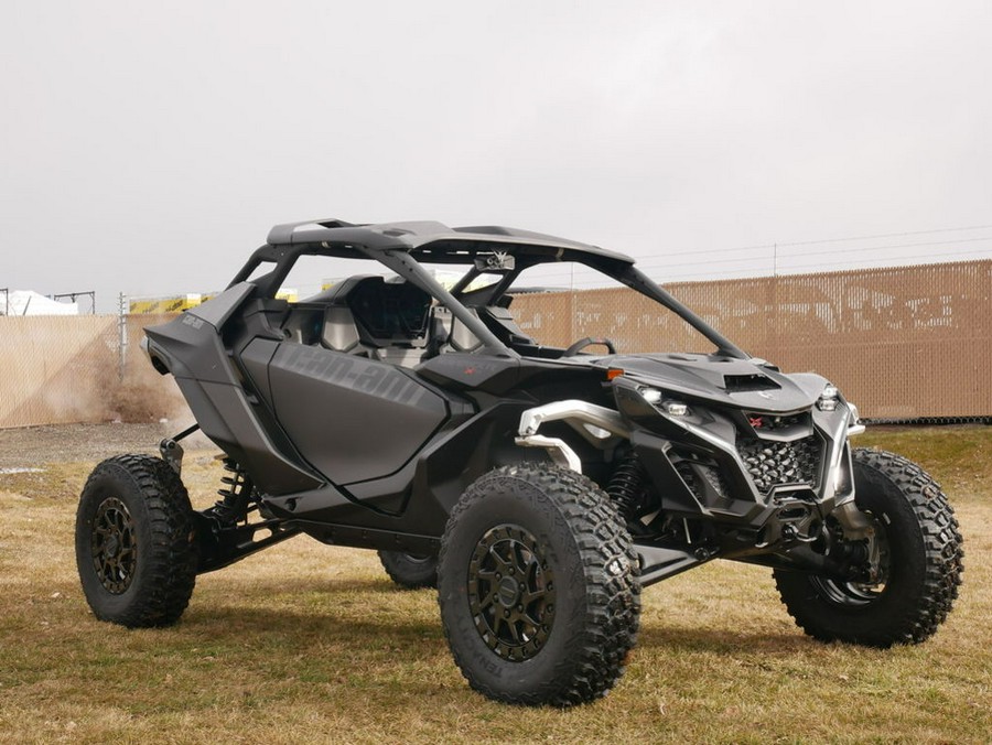 2024 Can-Am™ Maverick R X rs