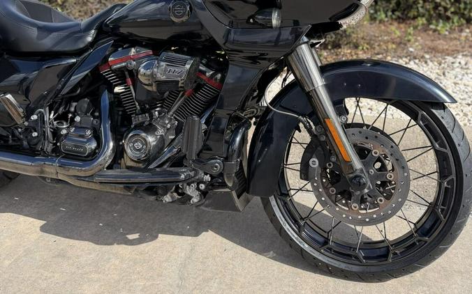 2022 Harley-Davidson CVO Road Glide BLUE STEEL