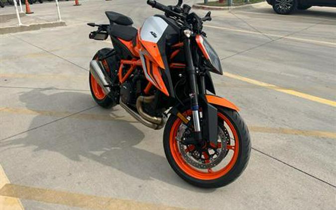 2023 KTM 1290 Super Duke R EVO