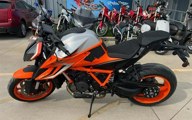 2023 KTM 1290 Super Duke R EVO