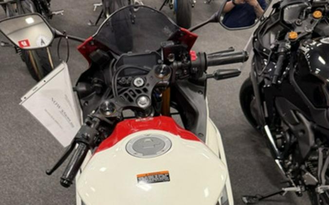 2026 Yamaha YZF-R3 70th Anniversary Edition R3