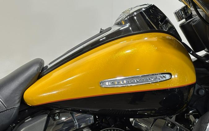 2013 Harley-Davidson Electra Glide Ultra Limited Yellow Pearl