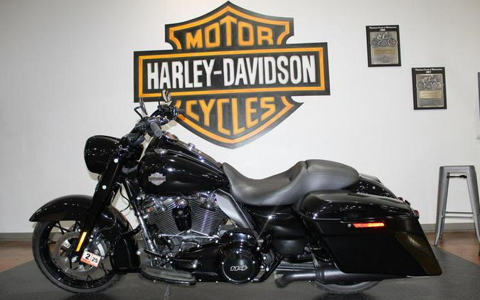 2023 Harley-Davidson® FLHRXS - Road King® Special