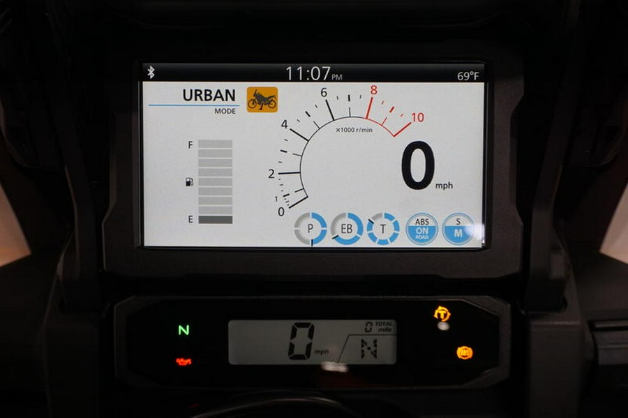 2025 Honda® Africa Twin Adventure Sports ES DCT