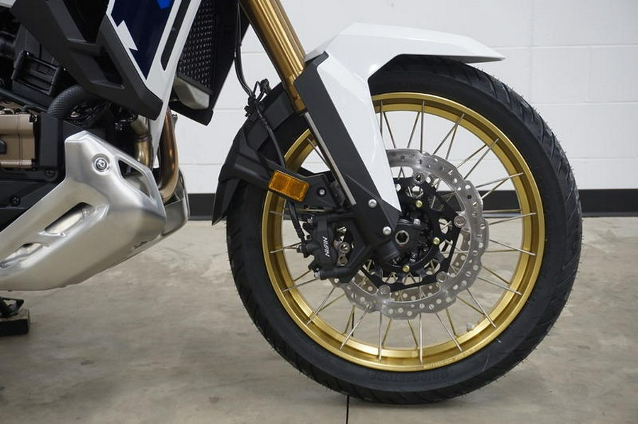 2025 Honda® Africa Twin Adventure Sports ES DCT