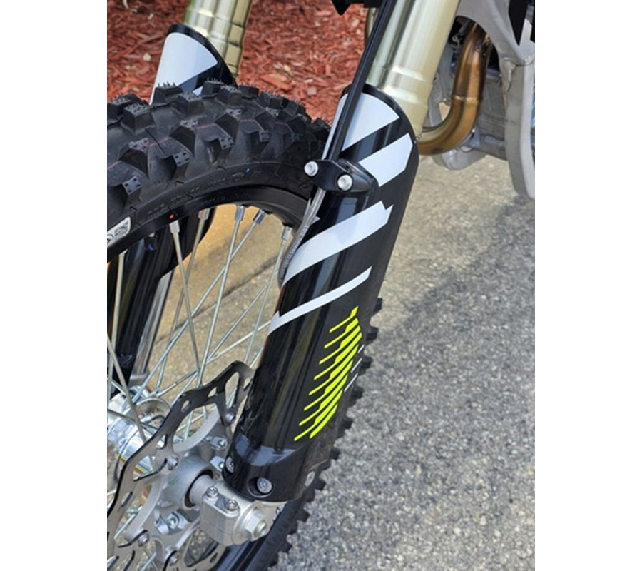 2024 TRIUMPH TF 250-X Racing/Yellow/Black/White