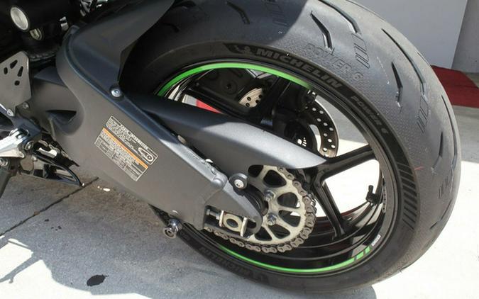 2025 Kawasaki Ninja ZX-6R ABS KRT Edition