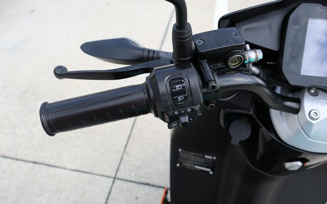 2022 Piaggio Piaggio 1 Active
