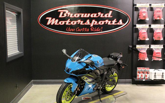 2026 Yamaha YZFR7TLB