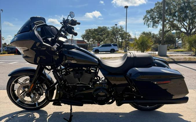 FLTRX 2026 Road Glide