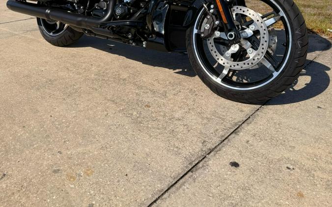 FLTRX 2026 Road Glide