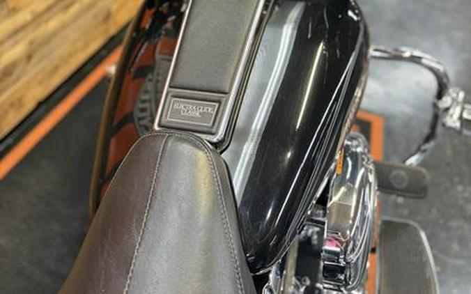 2007 Harley-Davidson® FLHTC - Electra Glide® Classic