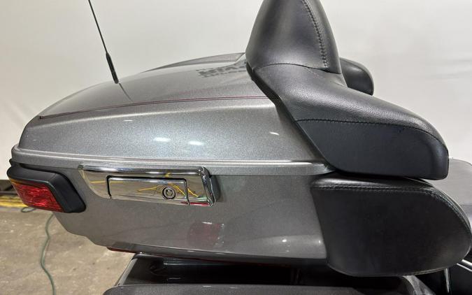 2016 Harley-Davidson Tri Glide Ultra Billet Silver