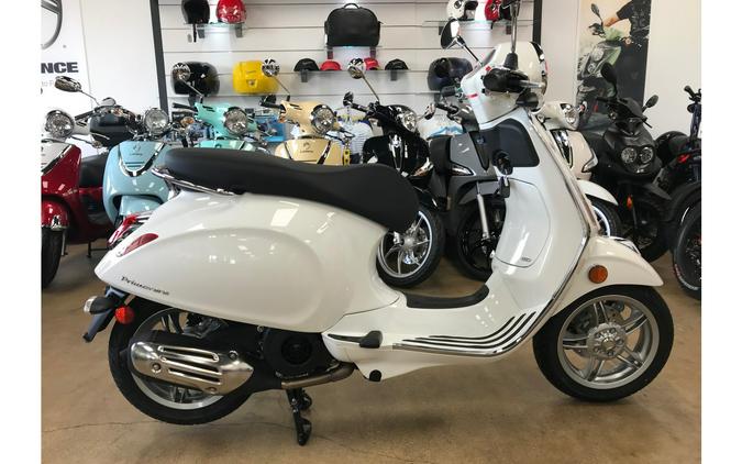 2024 Vespa Primavera 150 Bianco