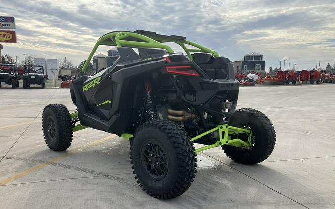 2024 Polaris Industries PRO R ULTIMATE MATTE ONYX BLACK