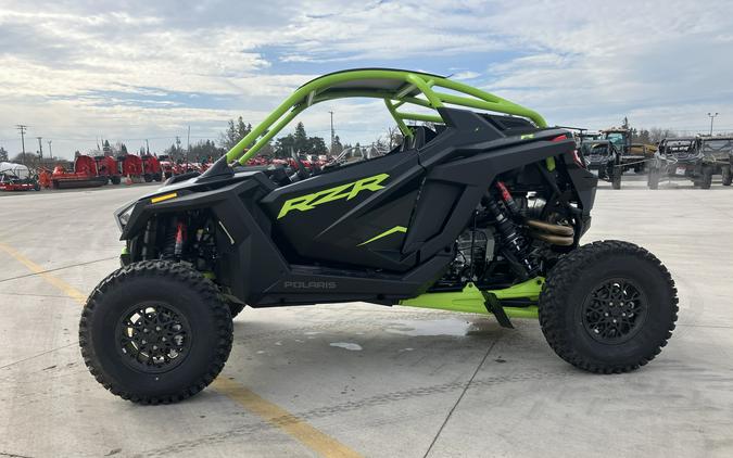 2024 Polaris Industries PRO R ULTIMATE MATTE ONYX BLACK