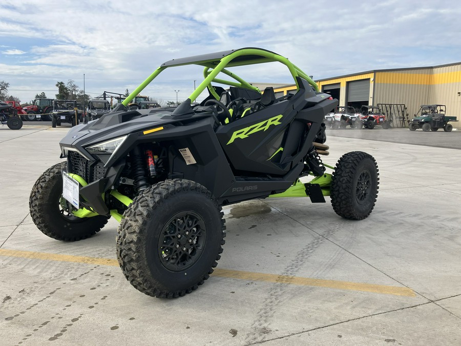 2024 Polaris Industries PRO R ULTIMATE MATTE ONYX BLACK