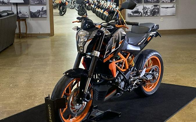 2016 KTM Duke 390